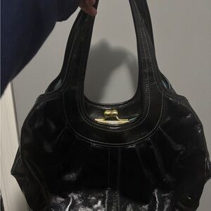 Coach 2010 Kisslock shoulder Bag